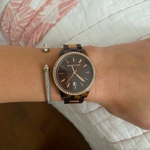 michael kors watch
